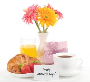 mothers day breakfast with flowers and card