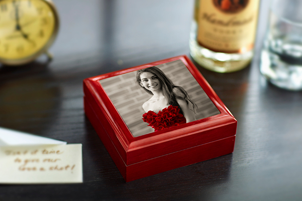 personalized-keepsake-box-with-photo